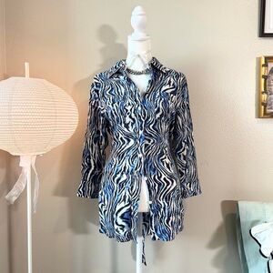 Foxcroft funky zebra print blue & white button up top 4